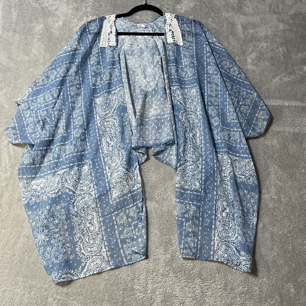 Coldwater Creek Blue Paisley Bandana Print Kimono Wrap Crochet Lace Accent OS